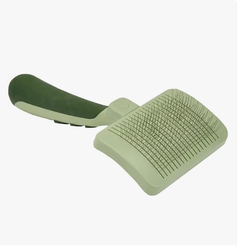 Safari Self-Cleaning Slicker Brush